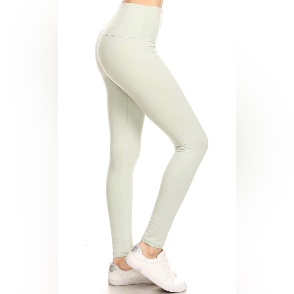 Woman’s Leggings
